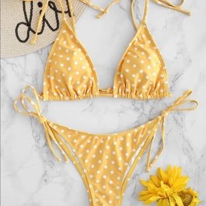 NEVER WORN zaful polka dot string bikini set!!